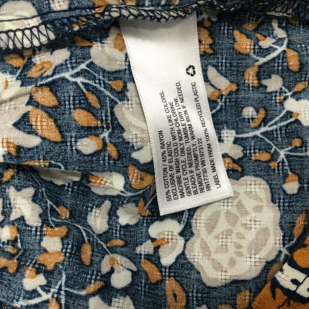 Universal thread blouse - Picture 6 of 6